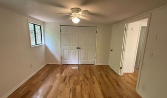 1136 Granny Squirrel Dr, Andrews, NC 28901