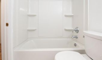 17 Eden Ct 17, Brookfield, CT 06804