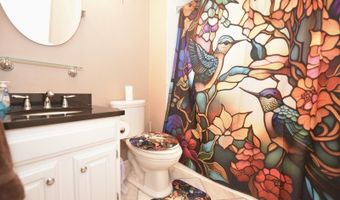 4 Acapulco Princess Pl U8 8, Alloway, NJ 07462