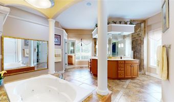 460 Berwick Cir, Aurora, OH 44202