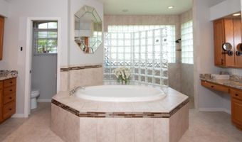 916 BUNKER VIEW Dr, Apollo Beach, FL 33572