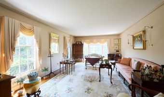 27 RAPHAEL Rd, Hockessin, DE 19707