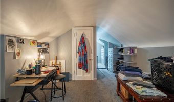 892 Hayden Ave, Akron, OH 44320