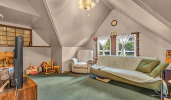 21 Laurel Ave, Auburn, ME 04210