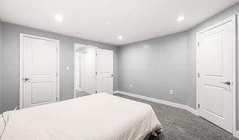710 S CHARLES St, Baltimore, MD 21230