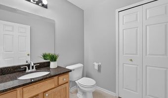 1901 Lindsay Ln 71, Ann Arbor, MI 48104