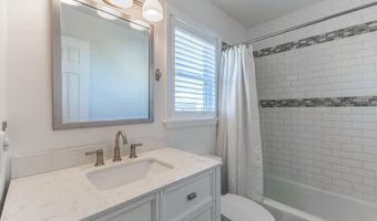 27 Gibraltar Ct, Barnegat, NJ 08005