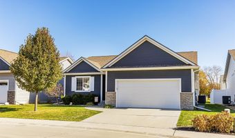 2909 SW Country Ln, Ankeny, IA 50023