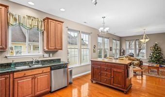 185 Parkview Ln, Advance, NC 27006