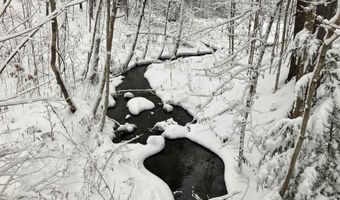 719 Walker Hill Rd, Barnard, VT 05031
