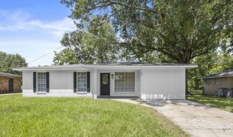 405 Cypress Dr, Baker, LA 70714