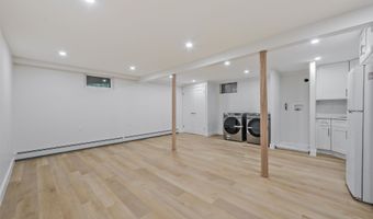 21 E CENTRAL Ave, Bergenfield, NJ 07621