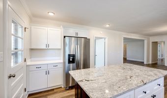 745 Oxford Rd, Augusta, GA 30909