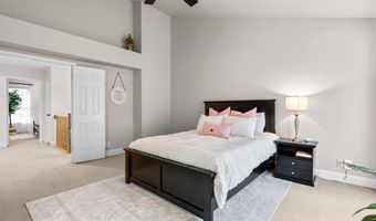 10023 STERLING Ter, Rockville, MD 20850