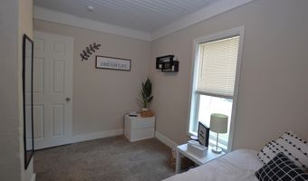 321 SW 8th Ave, Aberdeen, SD 57401
