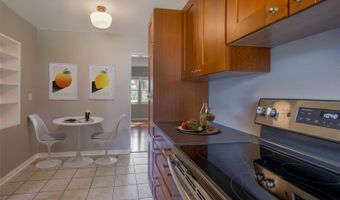1020 GARDEN Plz, Orlando, FL 32803