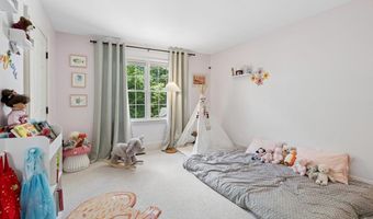 11 Dorothy's Way, Bedford, NH 03110