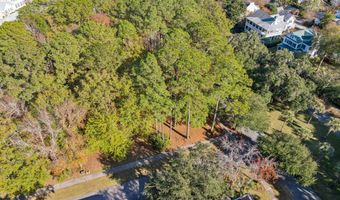 7 N Loudon, Beaufort, SC 29906