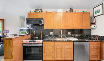 111 KAHULUI BEACH Rd B415, Kahului, HI 96732