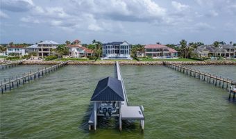 6526 SURFSIDE Blvd, Apollo Beach, FL 33572
