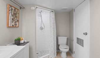 1745 N CLIFF St N, Alexandria, VA 22301