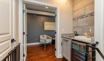 720 S 19TH St, Philadelphia, PA 19146