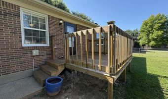 102 Cypress St, Bardstown, KY 40004