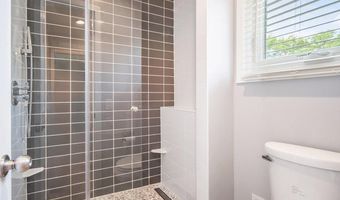 2375 Dundee Dr, Ann Arbor, MI 48103