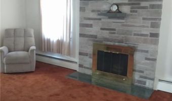 13 Winfield Rd, Johnston, RI 02919