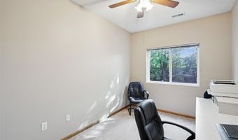 909 7th Ave SE 6, Altoona, IA 50009