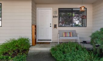 694 Normal Ave, Ashland, OR 97520
