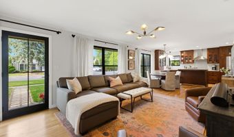 607 E Frederick St, Arlington Heights, IL 60004