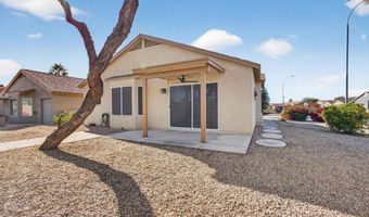 6831 S OAKMONT Dr, Chandler, AZ 85249