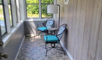 60 Summit St, Baileyville, ME 04694