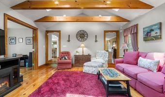 789 Concord Tpke, Arlington, MA 02476