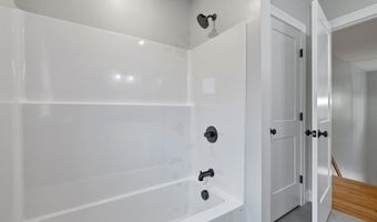 29 South Rd, Bozrah, CT 06334