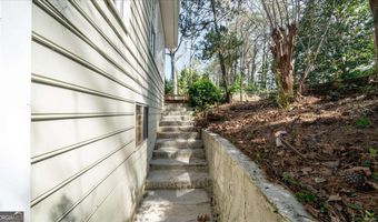 2953 Four Oaks Dr, Dunwoody, GA 30360