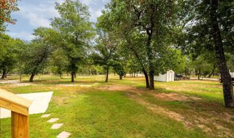 703 Falling Leaves Dr, Adkins, TX 78101