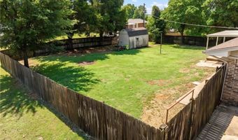 112 Oak St, Arkoma, OK 74901