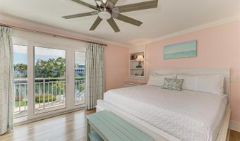 511 LOQUAT Dr, Anna Maria, FL 34216