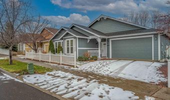 2225 NE Indigo Ln, Bend, OR 97701