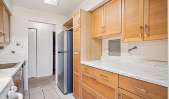 3356 WOODBURN Rd #34, Annandale, VA 22003