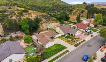 4011 Defender, Agoura Hills, CA 91301