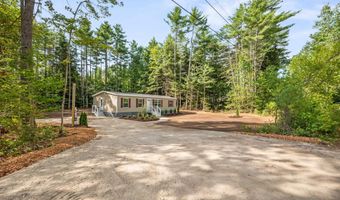 33 Old Bridge Ct, Effingham, NH 03882