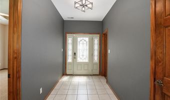 214 Hillside Dr, Baldwin City, KS 66006