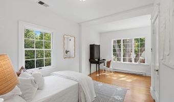 5439 NEVADA Ave NW, Washington, DC 20015