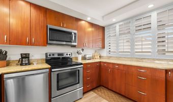 500 Lunalilo Home Rd 12D, Honolulu, HI 96825