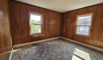 49 Clark Ave, Brattleboro, VT 05301