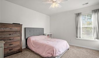 37 Kings Cross Ct, Beaufort, SC 29902