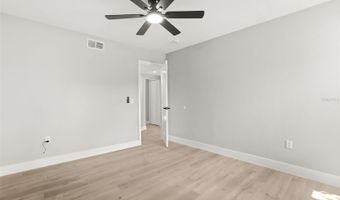 200 ALPINE St, Altamonte Springs, FL 32701
